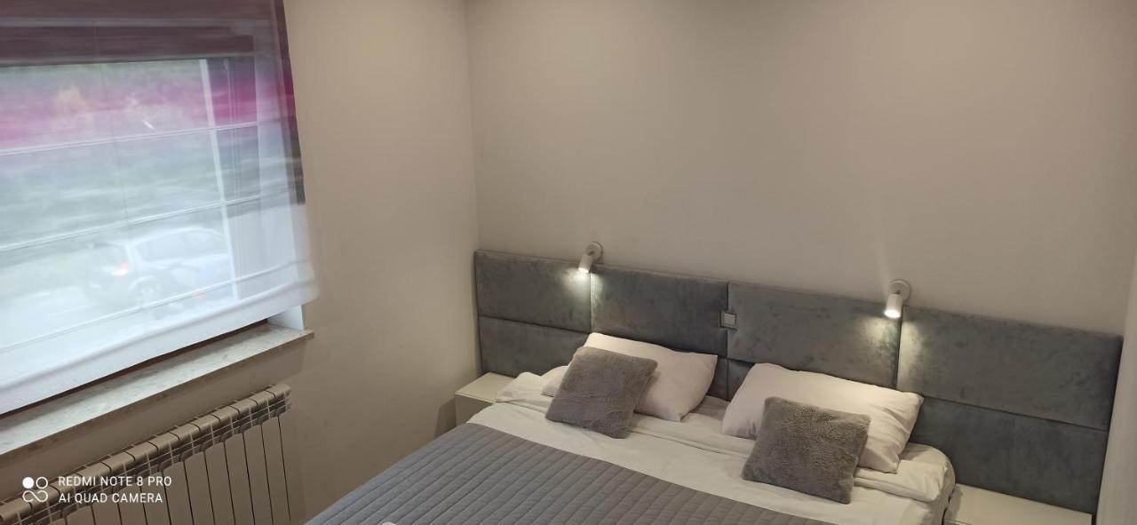 Swierkowe Zacisze Hotel Фирлей Екстериор снимка